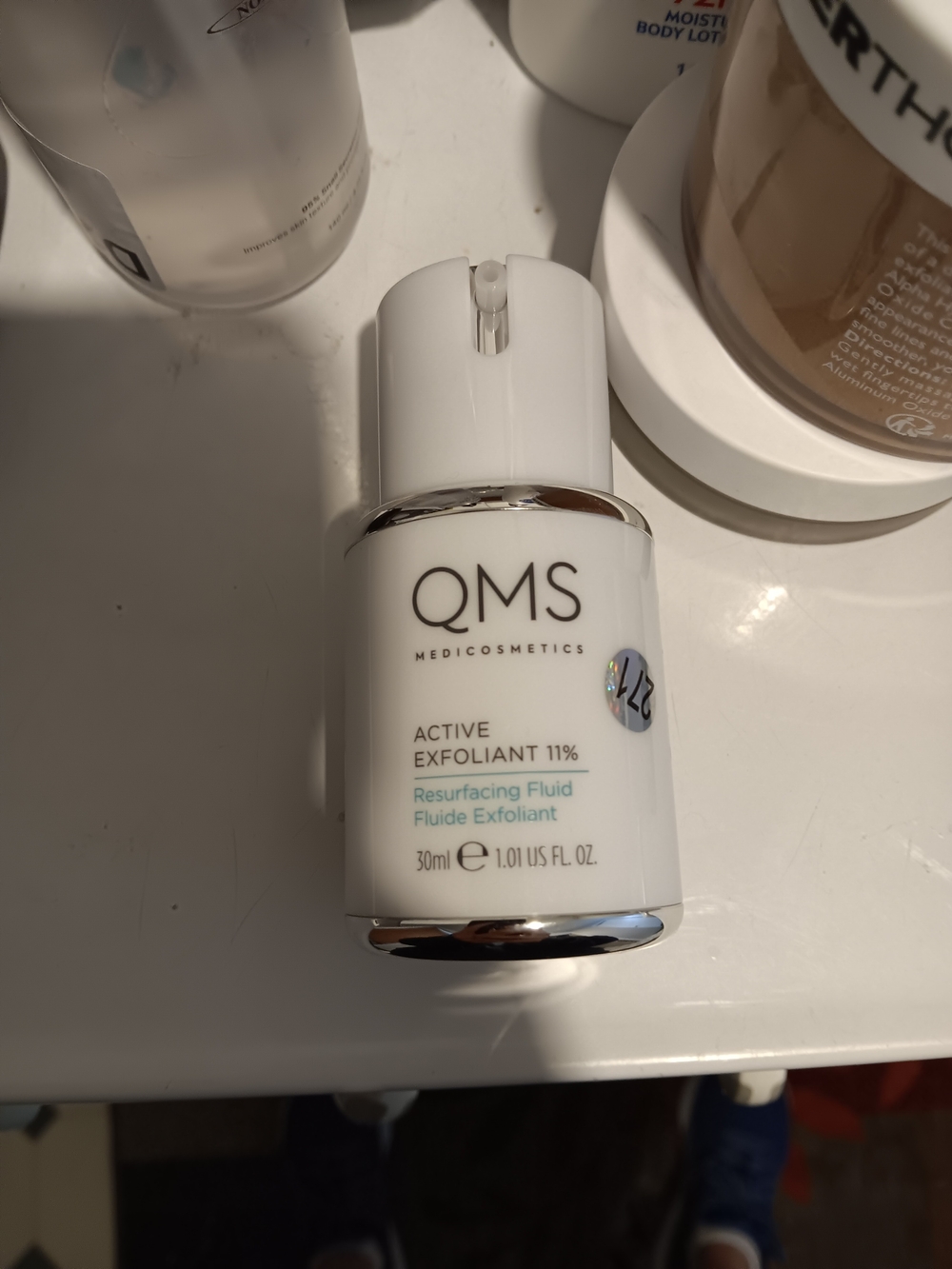 QMS Active Exfoliant 11% Resurfacing Fluid — White